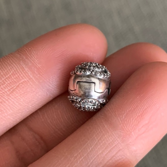 Retired Pandora Shimmering Rose Safety Clip Stopper Charm EUC - Picture 6 of 12